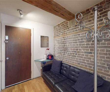 Two Bedroom Converted Warehouse, London