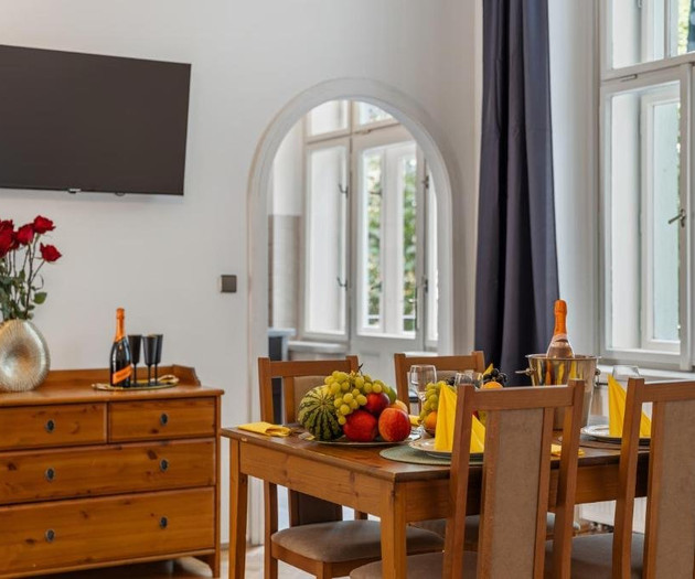 Royal Prague Heart Suite