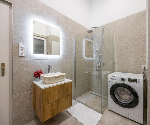 Deluxe & Cozy Grand Residence in the Heart of BP