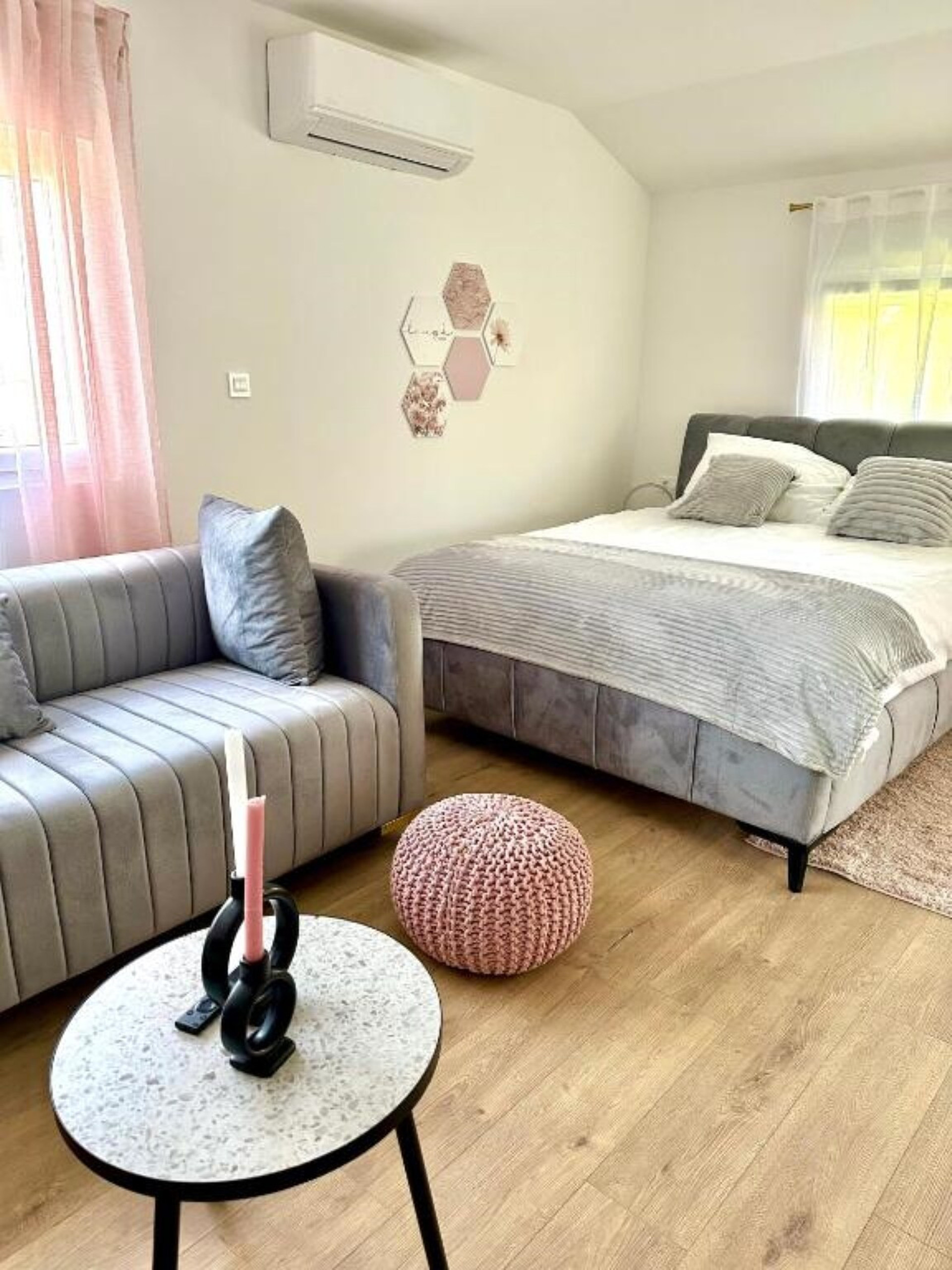 Bedroom image 2