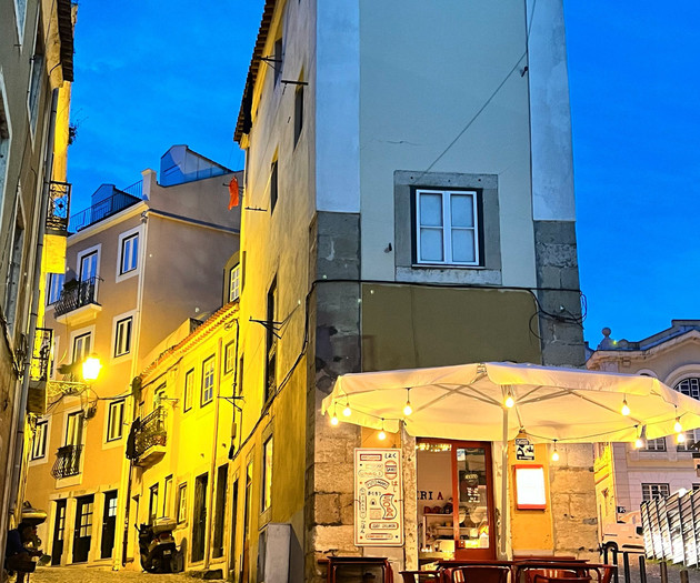 Cozy 1-bedroom apartment in Madragoa/Santos