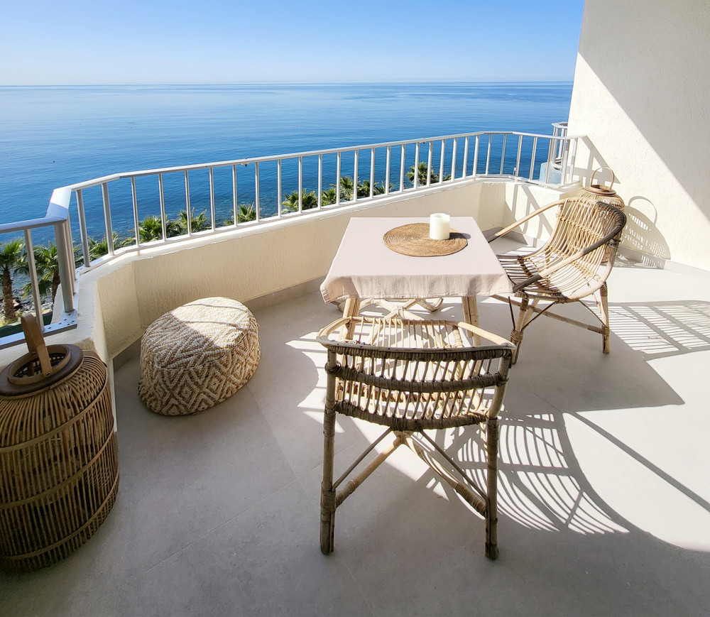Casa Nalu Apartment with Sea Views &Pool Almunecar preview