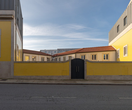 Bright & Elegant Home in the Heart of Porto