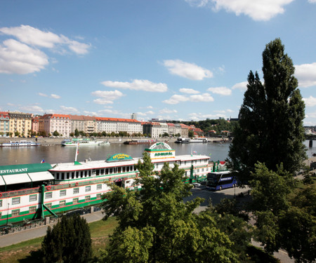 Luxury flat overlooking the Vltava river