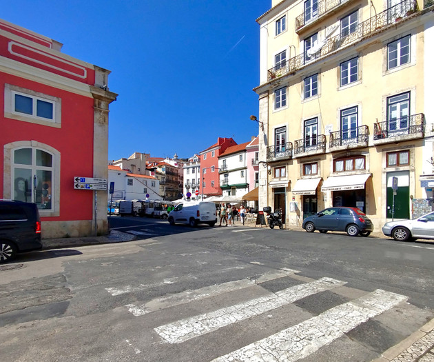 Apartamento na Rua Principal de Alfama