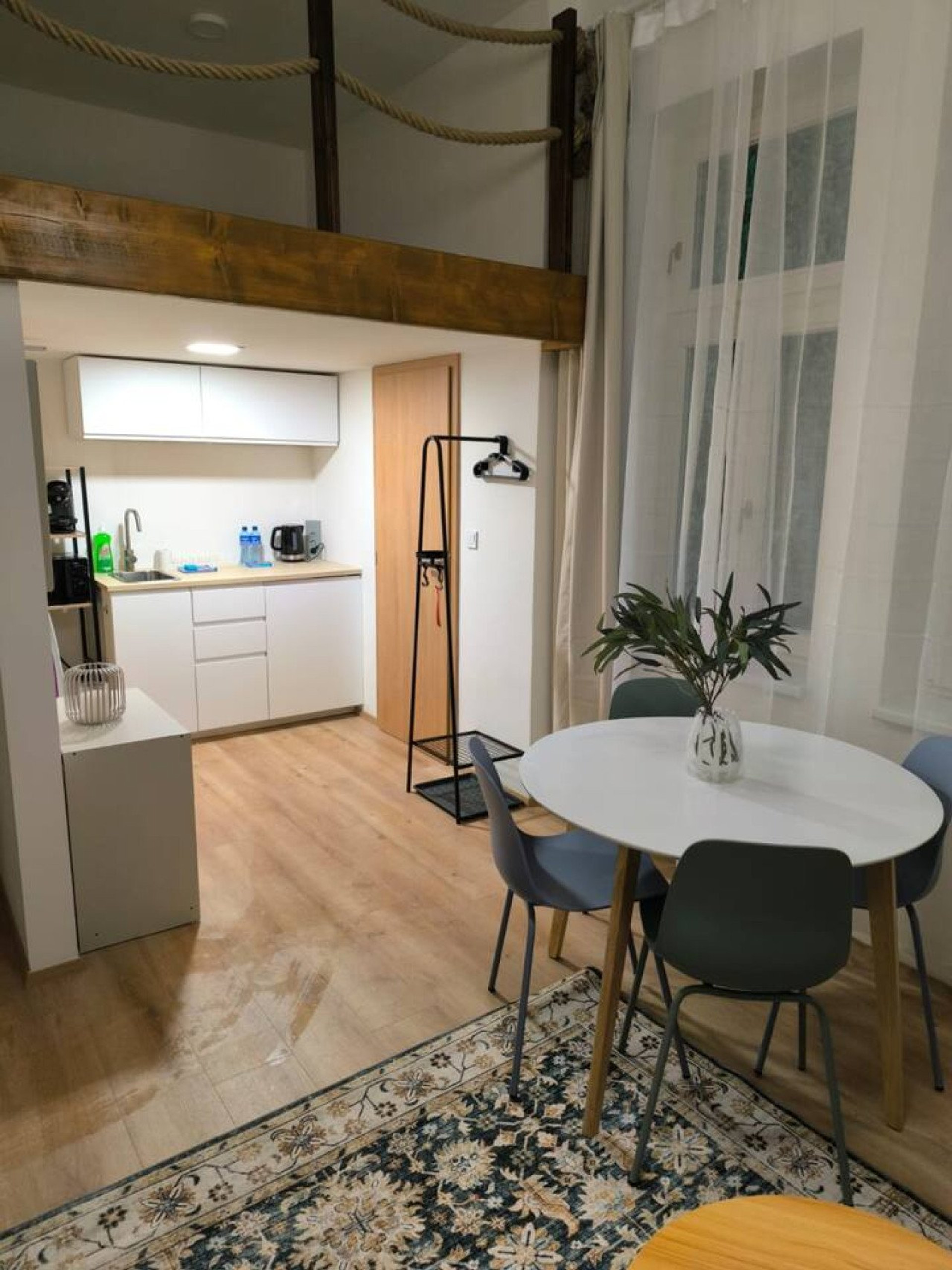 Kitchenette