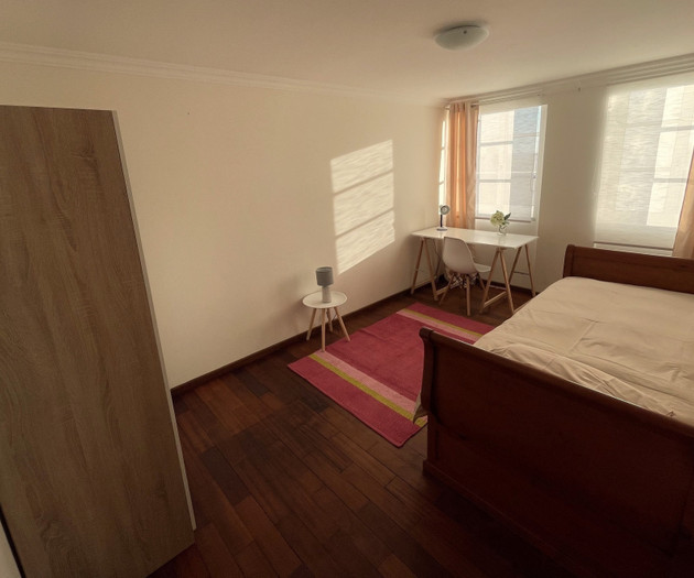 Vibrant single bedroom next to Montijo BusStation