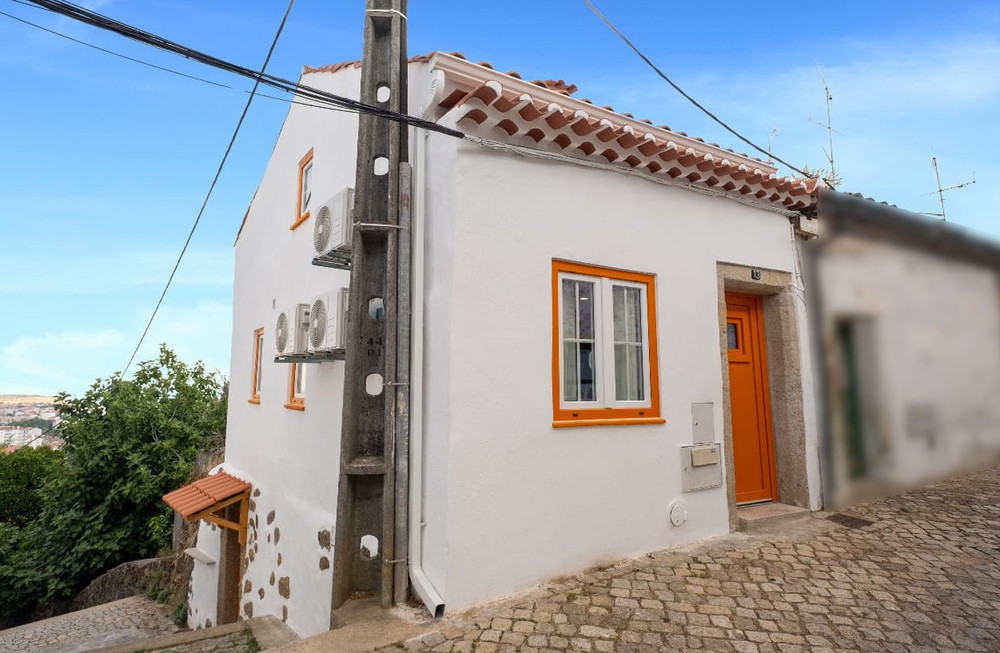Live the Charm of Castelo Branco’s Castle preview