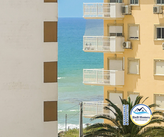 BnB Homes vibrant Ocean View terraced apartment