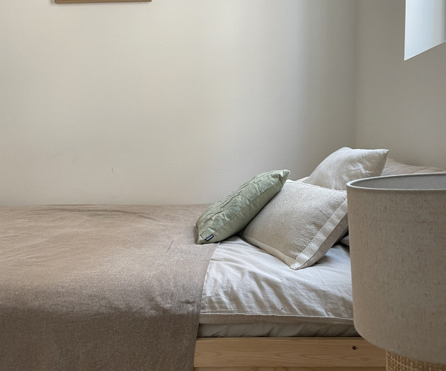 Bright Newly Renovated Flat near the Sea