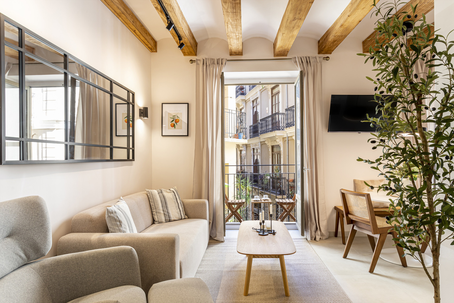 Living and dining room