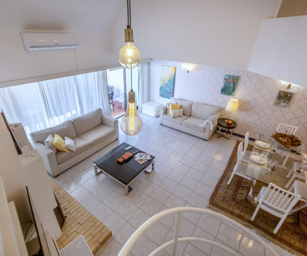 Vila Duplex com 3 quartos e 3 casas de banho