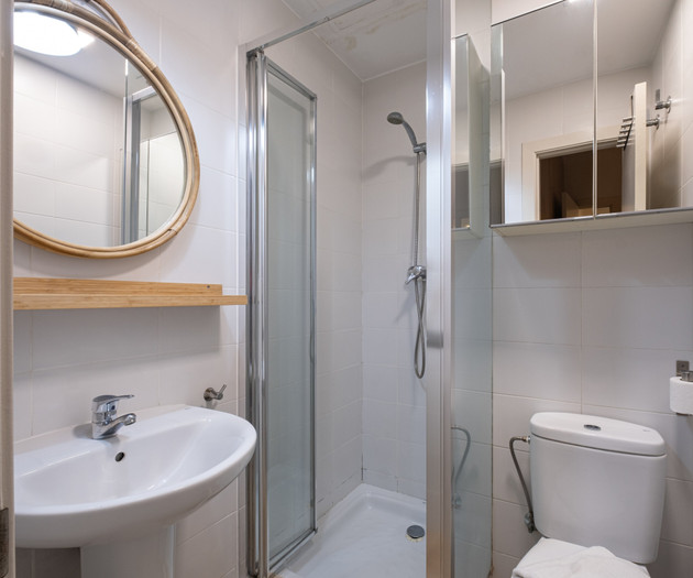 Monthly studio next to Sants