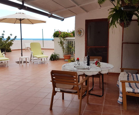 Penthouse with large terrace in the Risco de Agaet