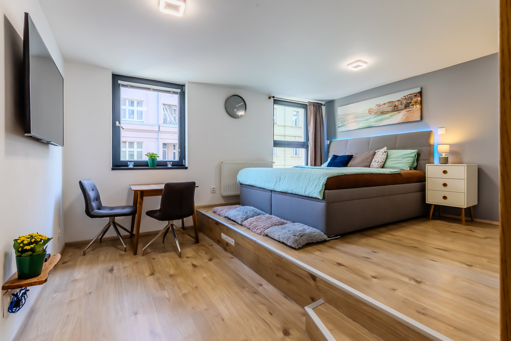 Brand NEW and  sunny apartment. preview