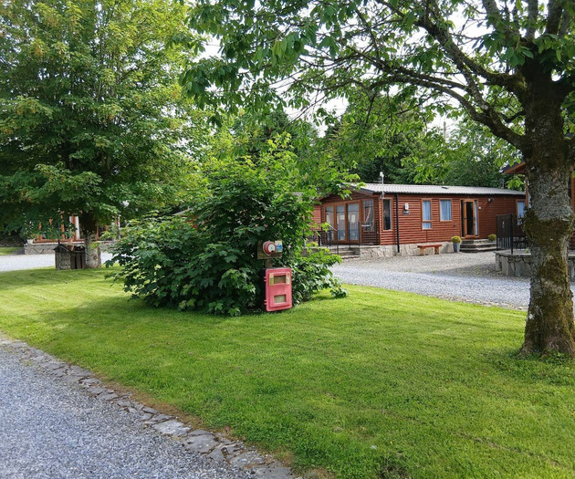Peacock Lodge Quirky & Tranquil Home from Home
