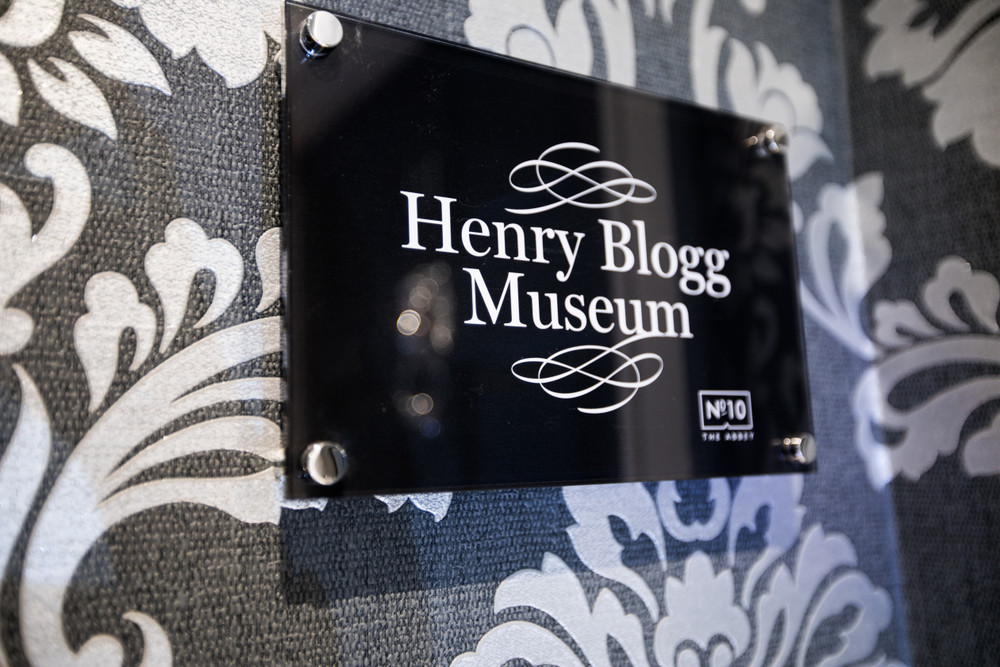 HENRY BLOGG preview