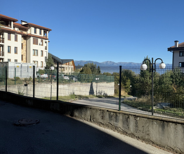 Mountain view from ground floor