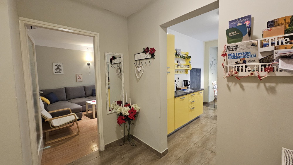 B44 - Beautiful apartment near city center preview