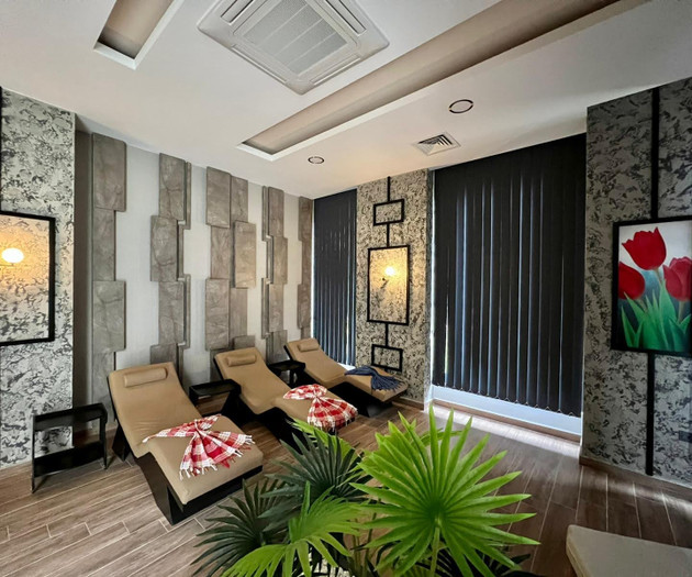 Sunny apartment in a premium complex
