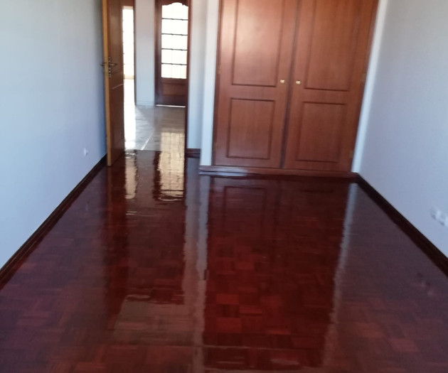 Apartamento T2 mobilado e equipado