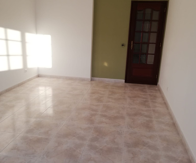 Apartamento T2 mobilado e equipado