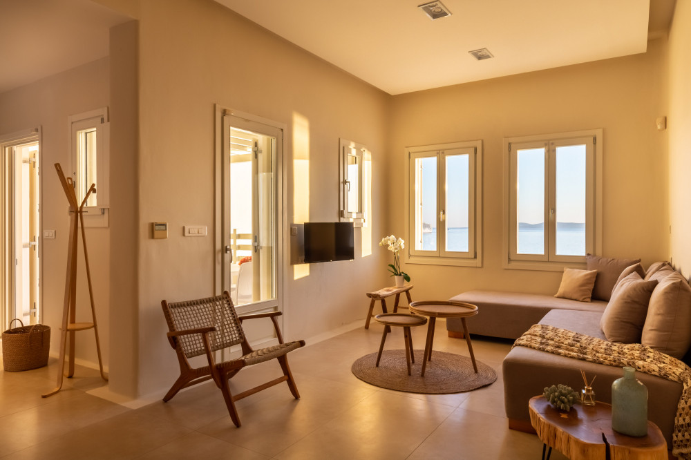 Namaste One-Bedroom Maisonette with Sea View
