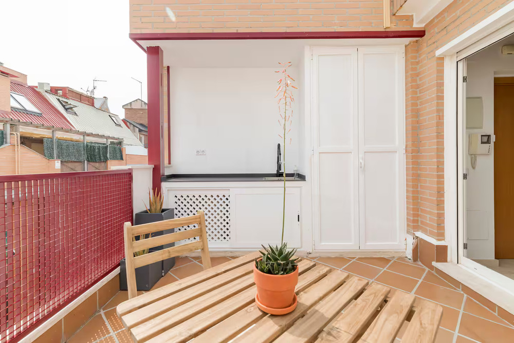 Stunning Penthouse with Terrace in Plaza Castilla preview