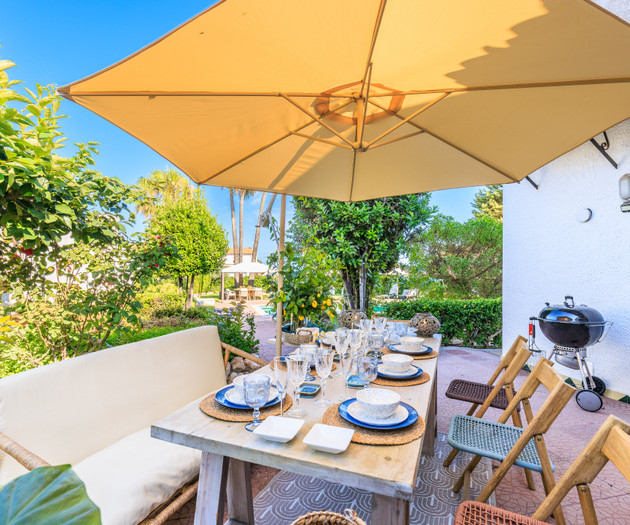 Villa Carmen near Sitges - Pool, A/C,EV&Sea Views