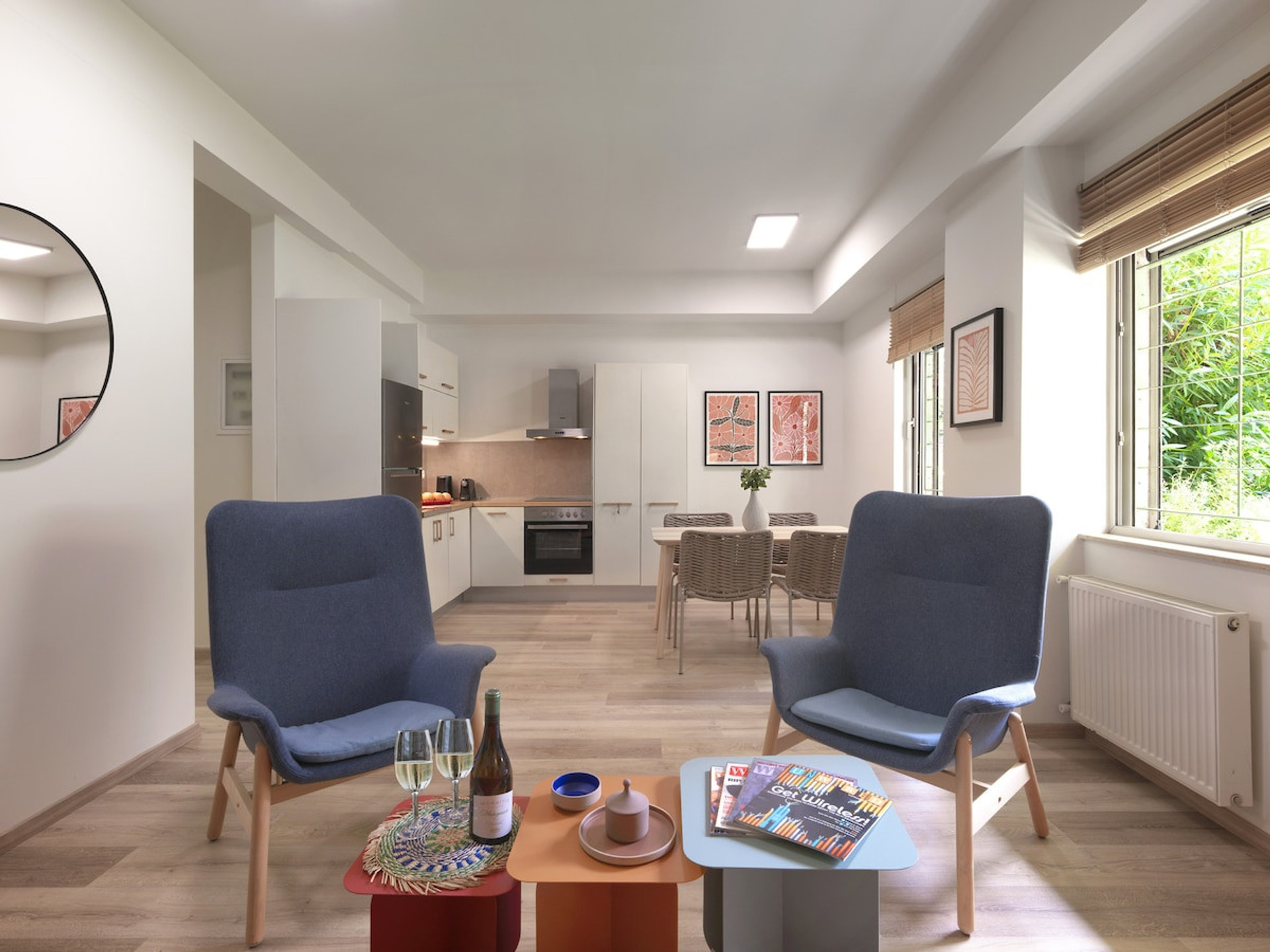 Living room image 3
