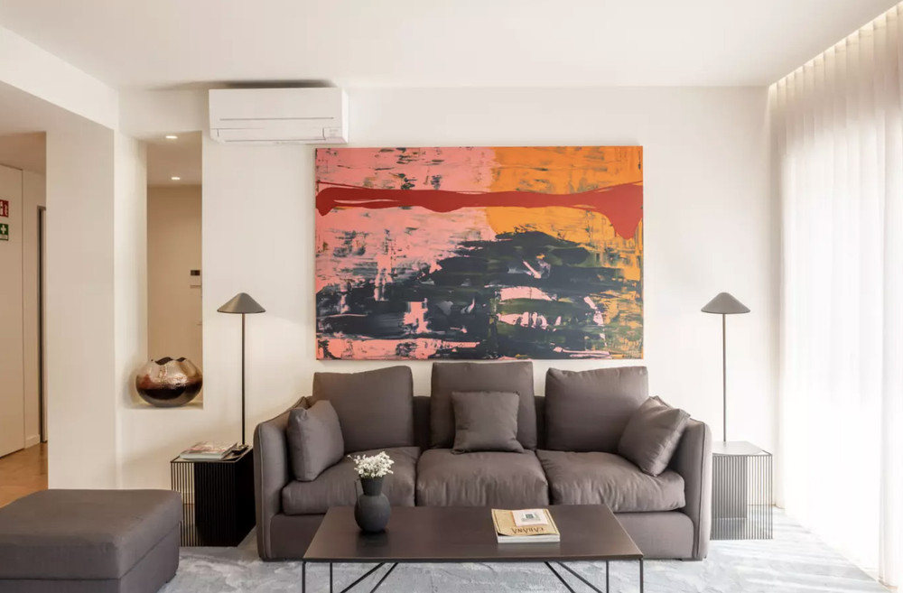 2-bedroom flat close to Gulbenkian in Lisbon, 3C preview