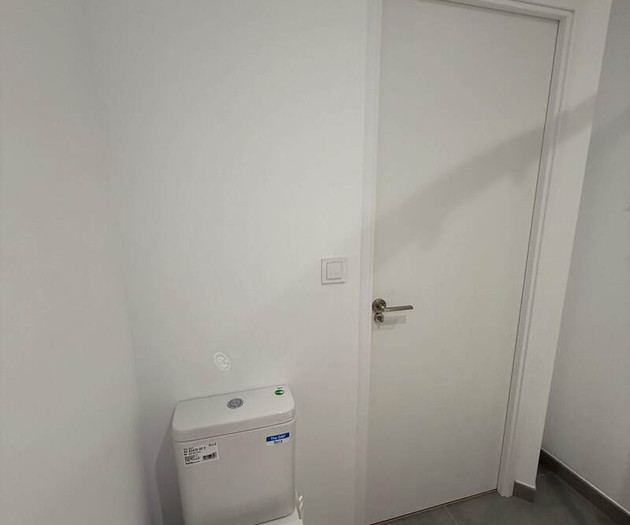 Double bedroom with private bathroom