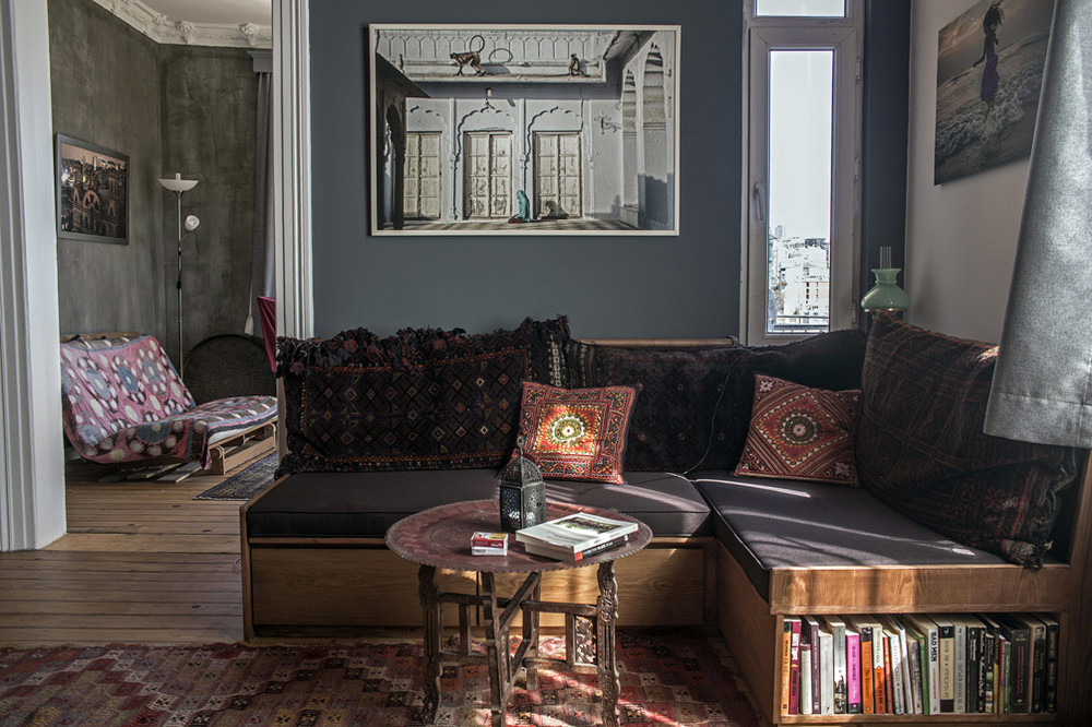 Elegant library flat with panoramic Istanbul vista preview