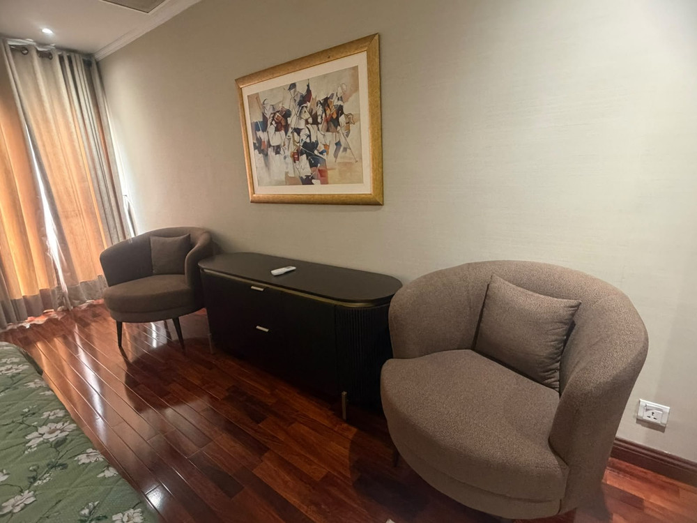 Luxury 2-Bedroom Suite | MM Alam Road, Gulberg III preview
