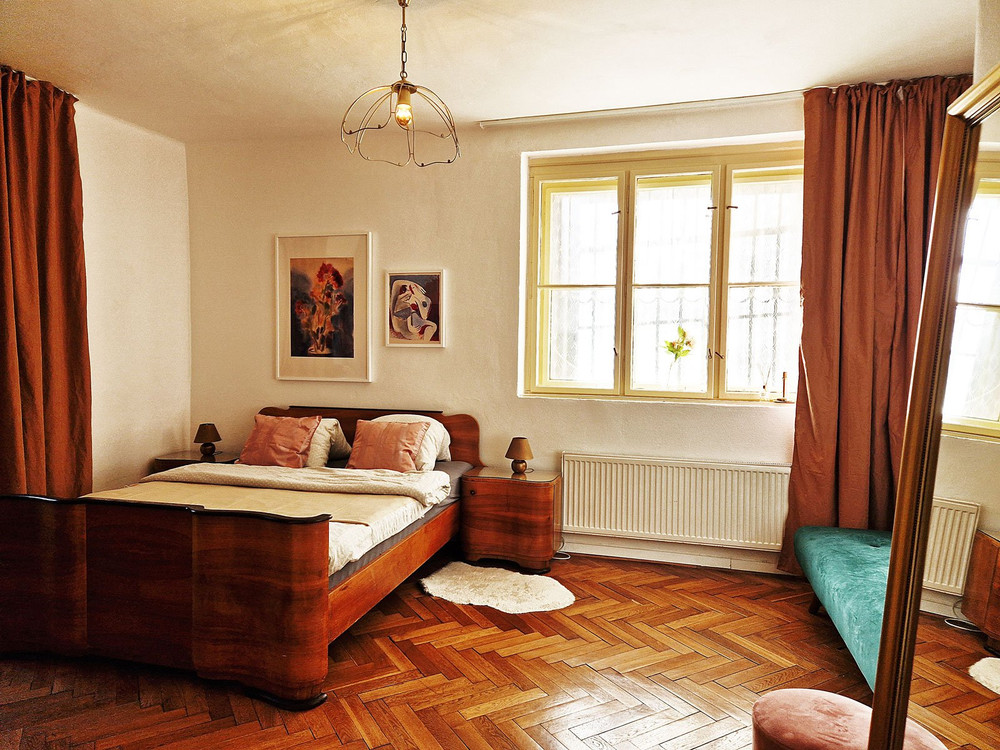 Charming Vintage Apartment with a Private Patio preview