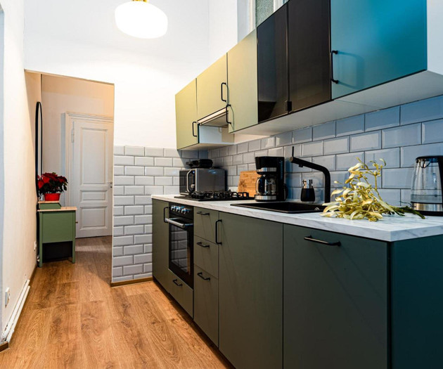 Black Diamond Suite | Spacious 3BR Central Prague