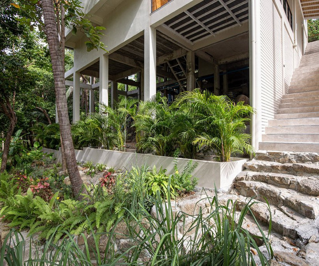 The Woodrow Luxury Seaview Villa