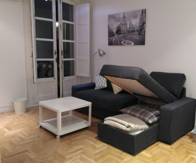 Apartamento en Cortes/ Barrio de las Letras Madrid