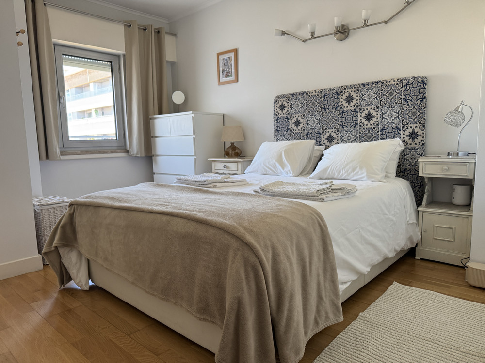 1 bedroom apt w/ parking place and bills included preview