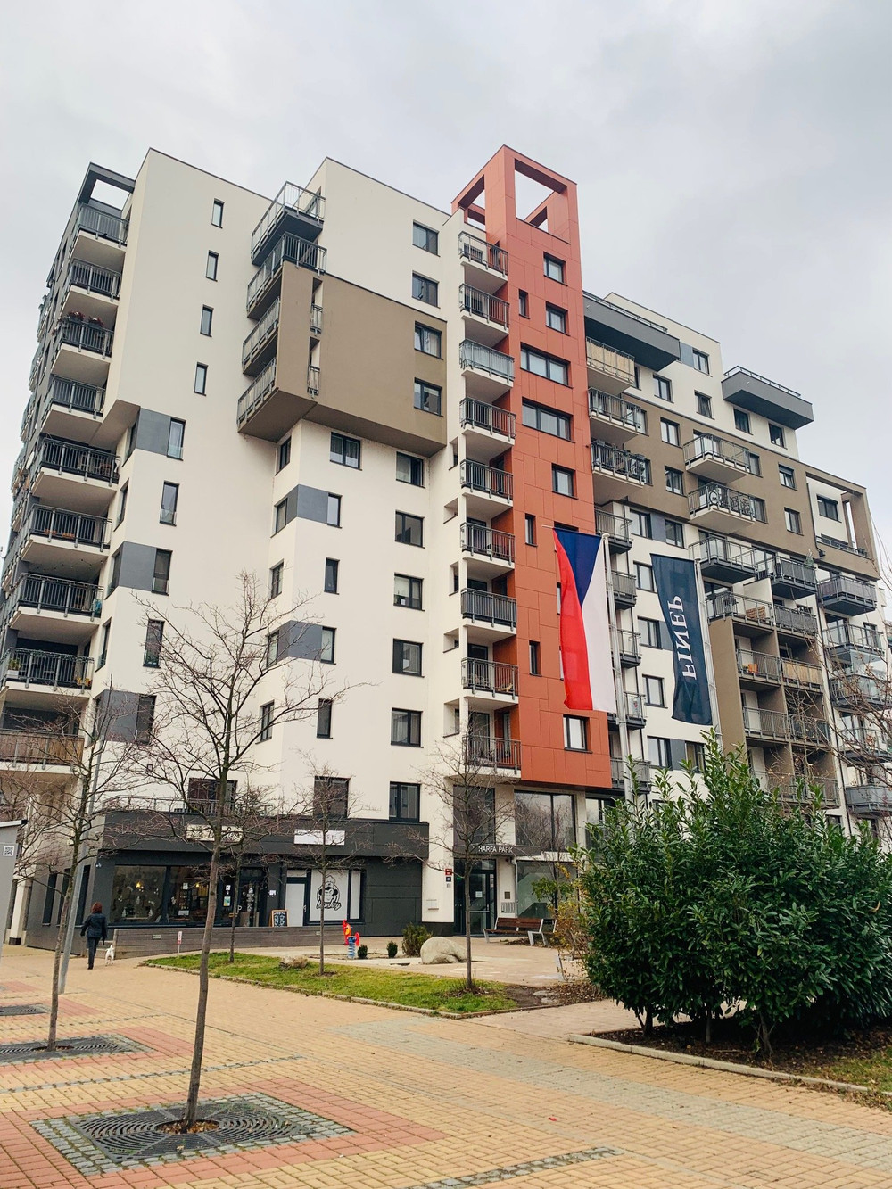 Cozy apartment in a nice Harfa complex preview