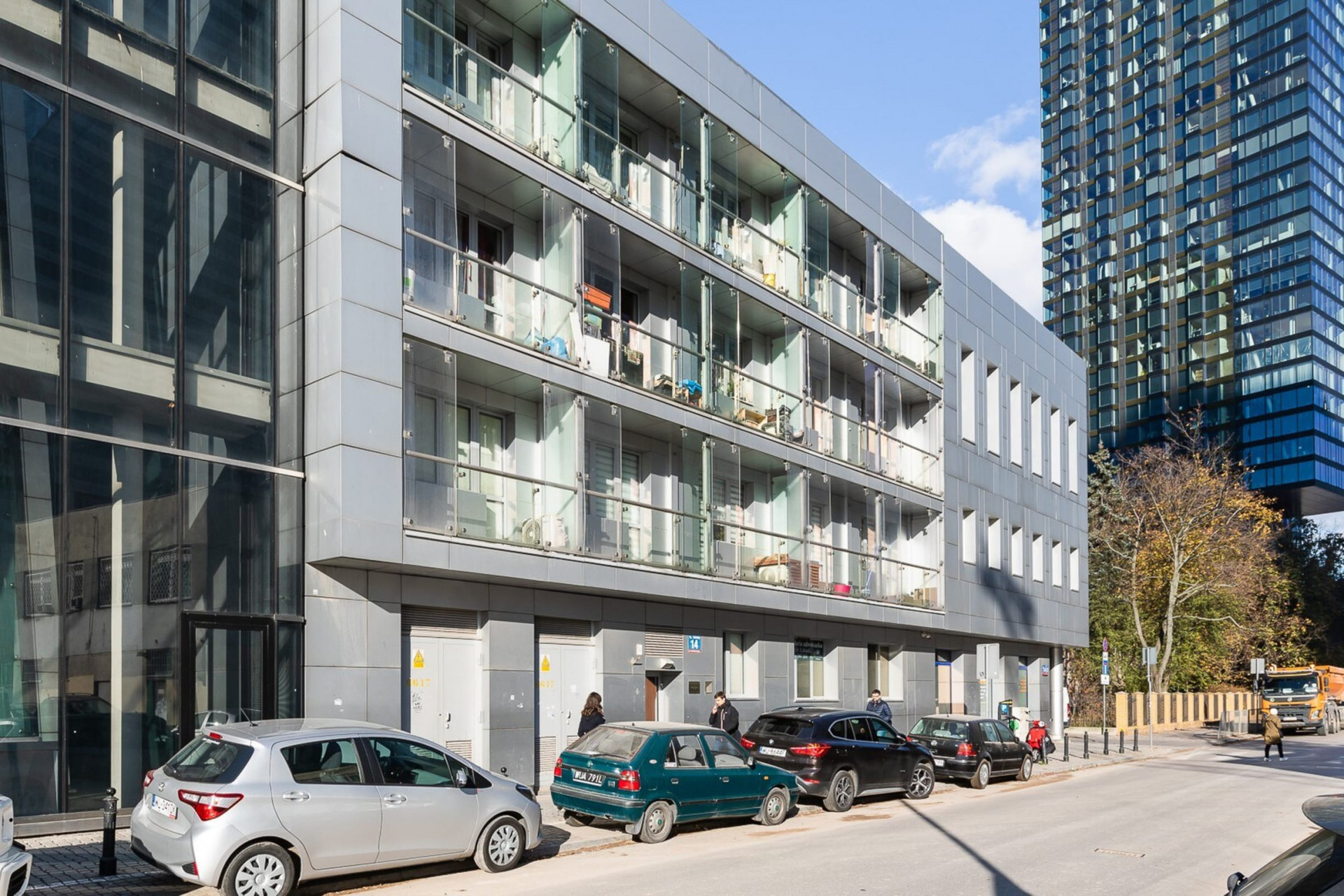 Block of flats in which the studio is located.