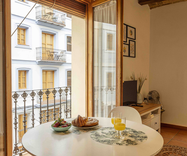 One-Bedroom Apartment in the Historic Center