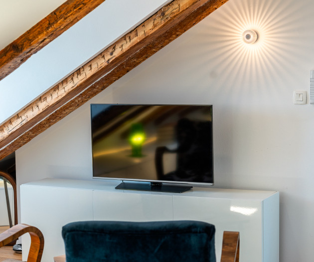 “Stylish 2 BR Retreat on Split’s Seaside Riva“