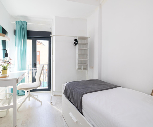 H2M Zanca 2 bedrooms, oven, washing machine, dishw