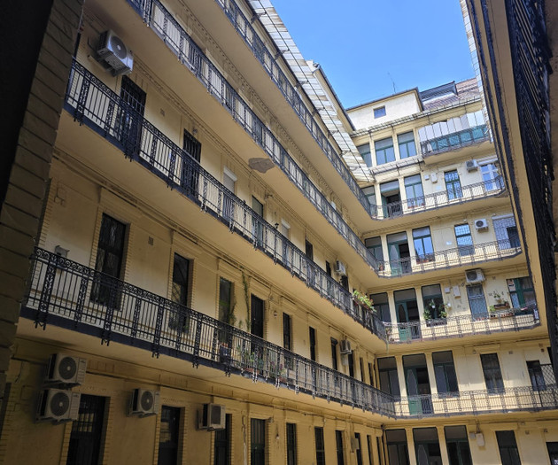 2-Bedroom Apartment for Rent – Rákóczi út 59.