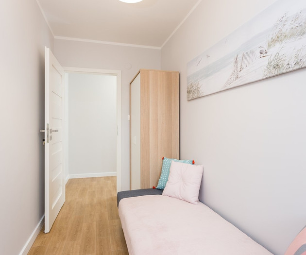 ROOM WITH BALCONY