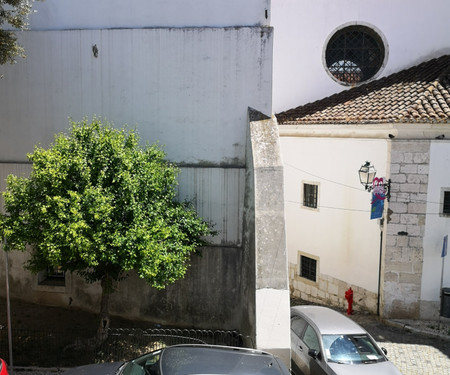 2 bedroom apartment in Alfama (center)