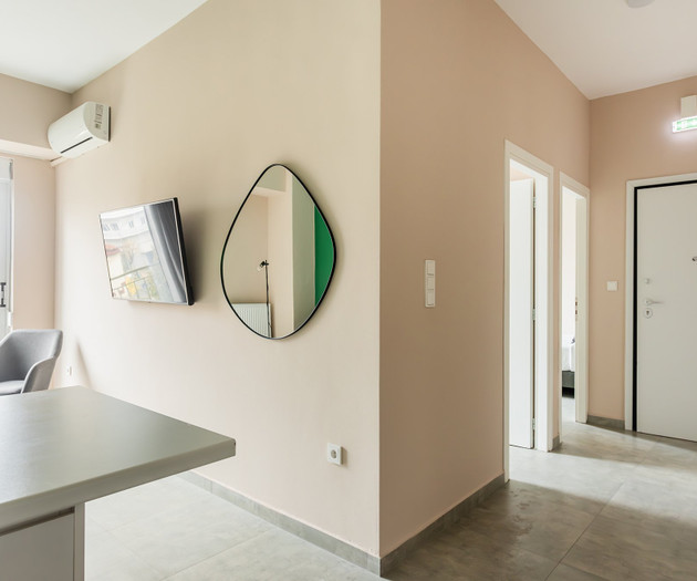 Comfortable 2-bedroom apartment 250m from metro