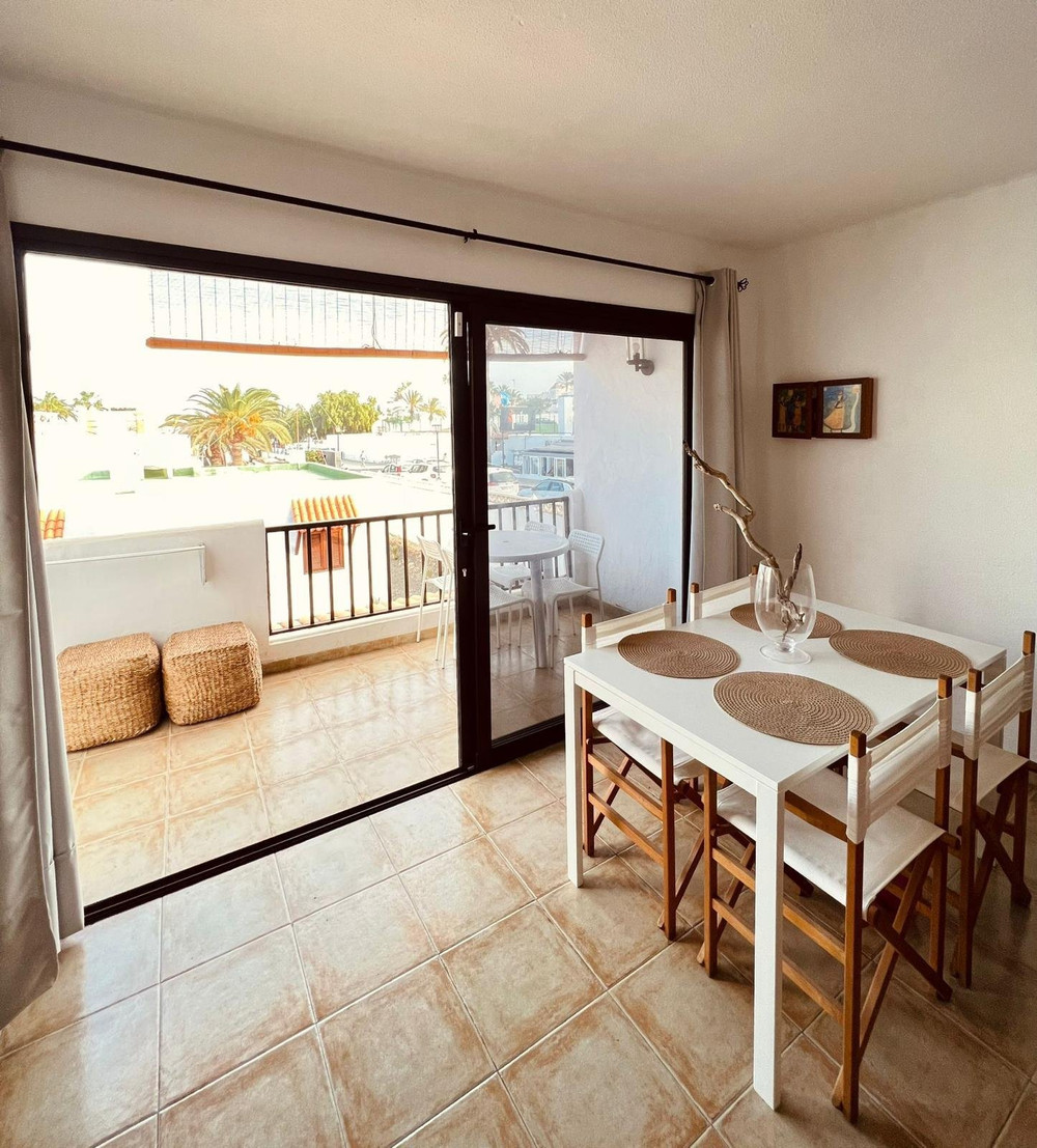 Bright  Apartment, 30m from the Beach in Corralejo preview