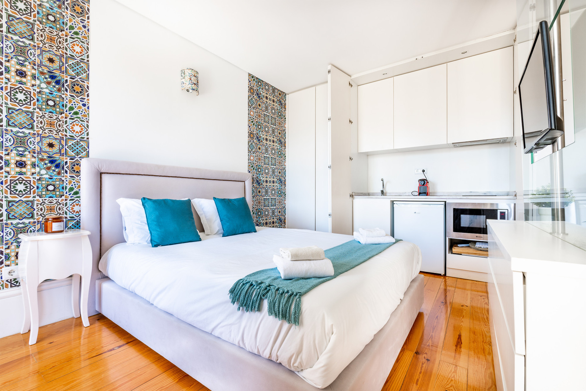 Double bed